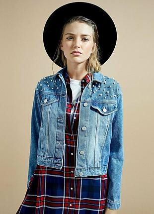 Джинсовая курточка пиджак с бусинами stradivarius оригинал