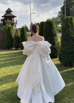 Выпускное свадебное вечернее платье