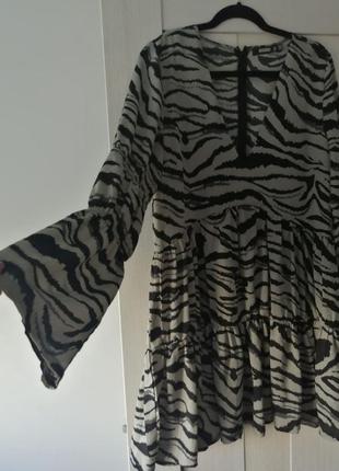 Очень красивое платье миди коктейльное летнее стильное