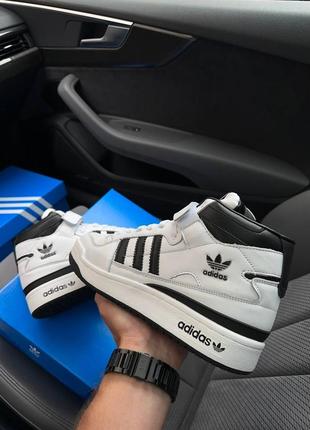 Женские кроссовки adidas forum84 36-41 черно белые. хит сезона5 фото