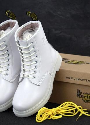 Dr martens женские ботинки в полностью белом цвете с мехом /осень/зима/весна😍