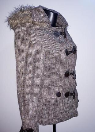 Пальто зимнее с капюшоном2 фото