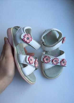 Дитячі босоніжки/ босоножки на девочку, туфли