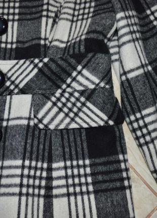 Брендовое черно-белое демисезонное пальто в клетку george вьетнам акрил шерсть5 фото