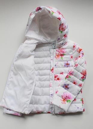 Теплый пуховик для девочки 3/4 года idexe