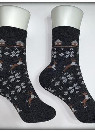 Жіночі шкарпетки зимові теплі з оленями1 фото