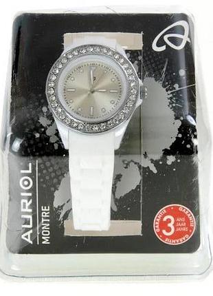 Наручные часы auriol белого цвета с камушками