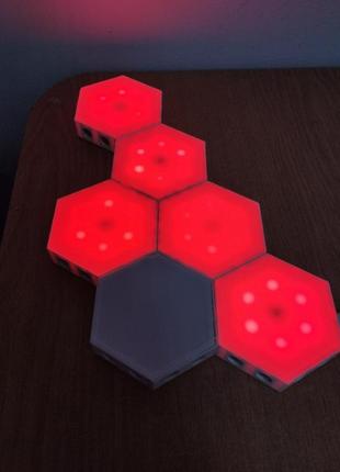 Б/у hexagon rgb lights - сотовые настенные светильники9 фото