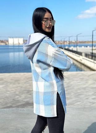 💫 женская теплая рубашка в клетку удлиненная в клетку с капюшоном