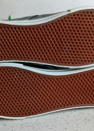 Высокие мужские кеды vans9 фото