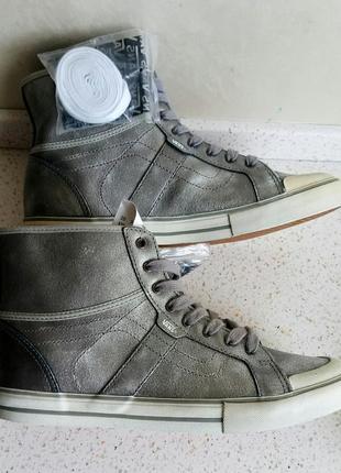 Высокие мужские кеды vans5 фото