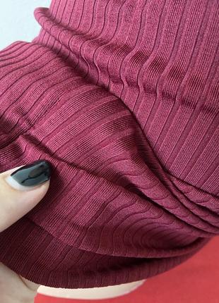 Бордовая юбка с/м boohoo в рубчик асимметрия3 фото