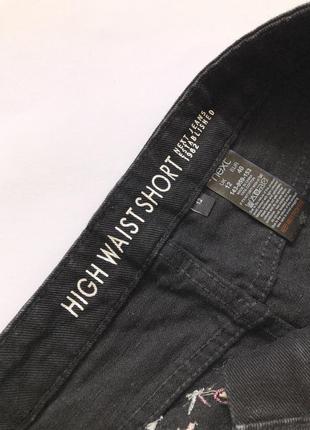 Стильный чёрные шорты с завышенной талией и вышивкой5 фото