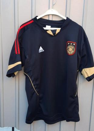 Чоловіча футболка adidas.
