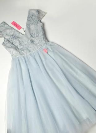 Оригинальное шикарное многослойное платье с кружевом сhi сhi london2 фото