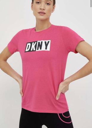 Футболка dkny