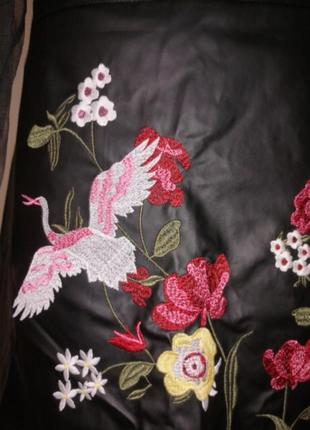Юбка черная вышивка7 фото