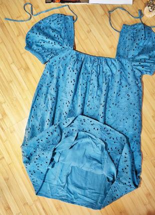 Calliope темно-голубое коттоновое платье с вышивкой ришелье5 фото