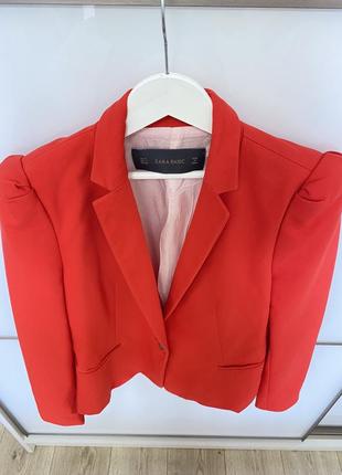 Красный пиджак zara размерm