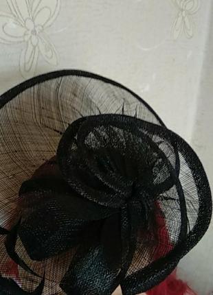 Капелюх на обручі