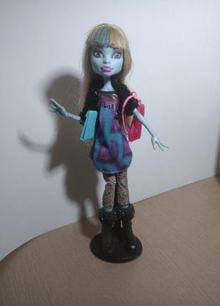 Лялька monster high  еббі бомінейбл (abbey bominable) серія день фотографії  picture day