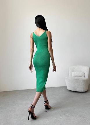 Яркое платье зеленого цвета вязаное 9 цветов2 фото