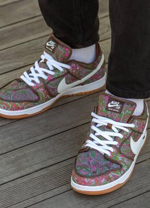 Кросівки 

nike sb dunk low pro 
paisley brown