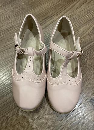 Черевики на дівчинку, розмір 27, устілка 17 см, нові