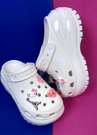 Женские кроксы сабо crocs classic mega crush white новинка учи размеры в наличии