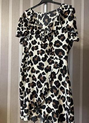 Платье в леопардовый принт boohoo 18р3 фото