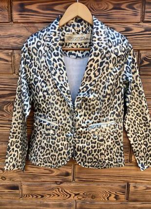 Жіночий леопардовий піджак raw