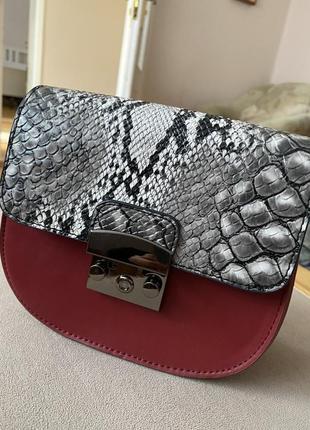 Сумка кожаная со сменным клапаном