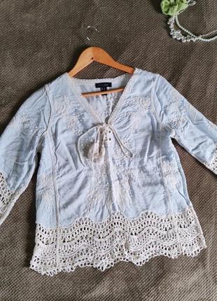 Незвичайна кофтинка