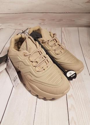 Стильні масивні  кросівки pepco 40р