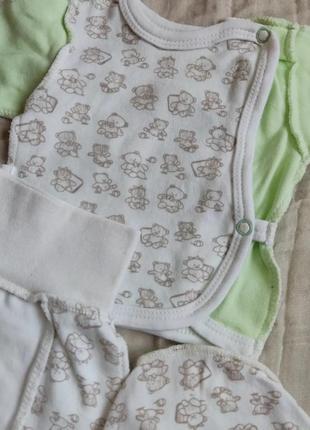 Набір для новонароджених кофточка повзунки чепчик3 фото