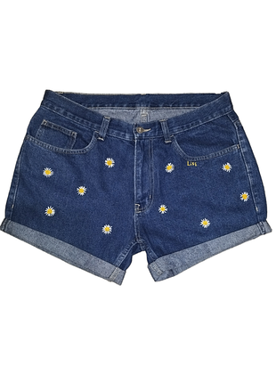 Джинсовые шорты