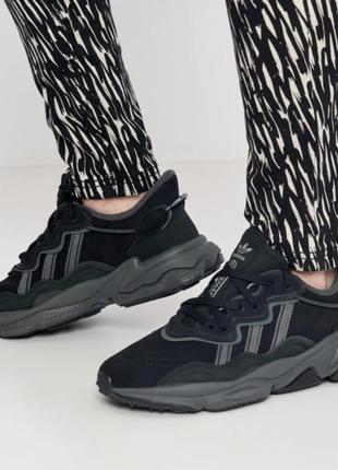 Кроссовки адедас adidas ozweego черный цвет новые 40 размер9 фото