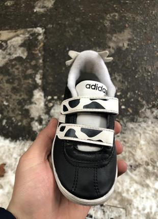 Кроссовки adidas neo на липучке