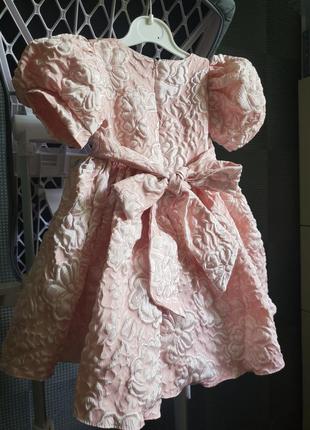 Дитяча жаккардова рожева сукня для дівчинки святкова гарна пишна на 6 місяців 9м 12м  1 рік  рочок на день народження хрестини ошатне плаття6 фото