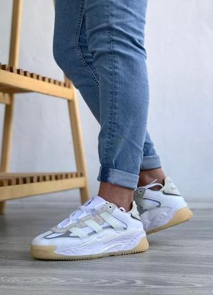 Женские кроссовки adidas niteball white gum