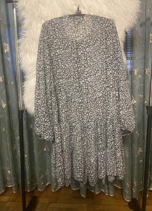 Невагома легка сукня