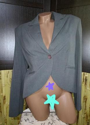 Піджак levall розмір наш 48 або l