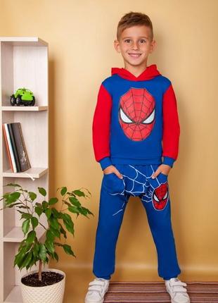 Спортивныйм костюм "спайдермен"
