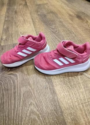 Кросівки adidas для дівчинки2 фото