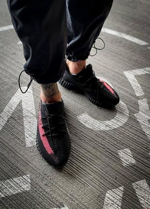 Чоловічі кросівки adidas yeezy boost 350 v24 фото