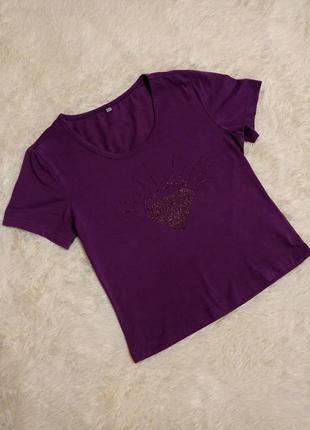 Футболка жіноча