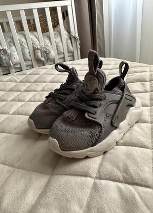 Кроссовки nike huarache