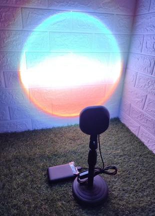 Проекционный светильник sunset lamp ✅работает от розетки от power bank⚡ имеет регулировку по высоте ✨ идеа7 фото
