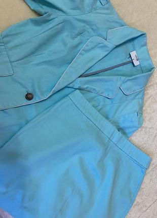 Женский костюм бирюзовый