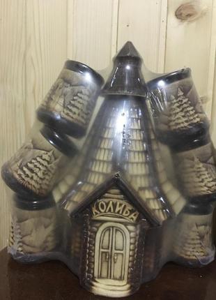 Штоф, пляшка і рюмки